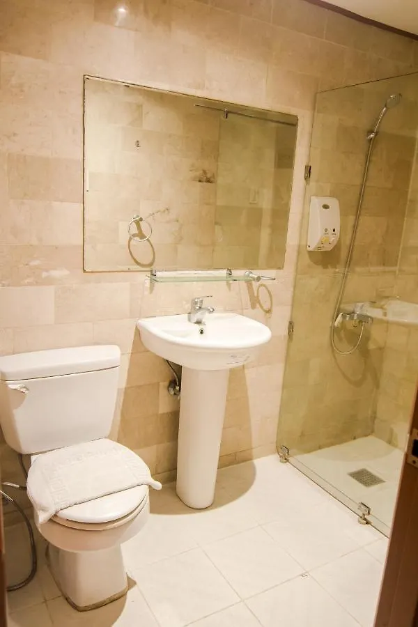 Dg Grami Hotel Paranaque City 2*,  Philippines